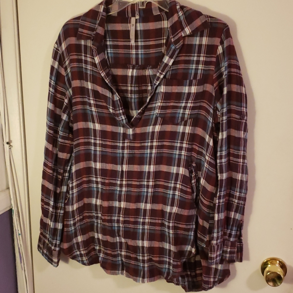 V neck flannel with pockets